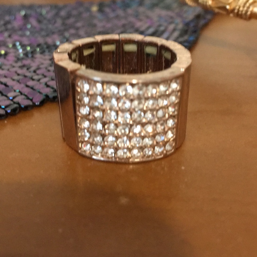Beautiful ring jlopez